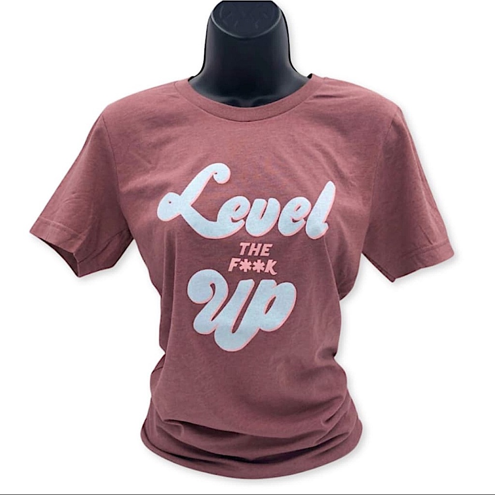 BRAND NEW SASSY BOUTIQUE T SHIRT